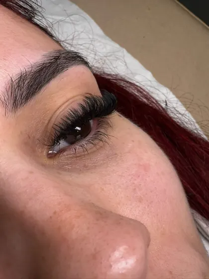 Lash extensions by HP Beauty (5 of 5)